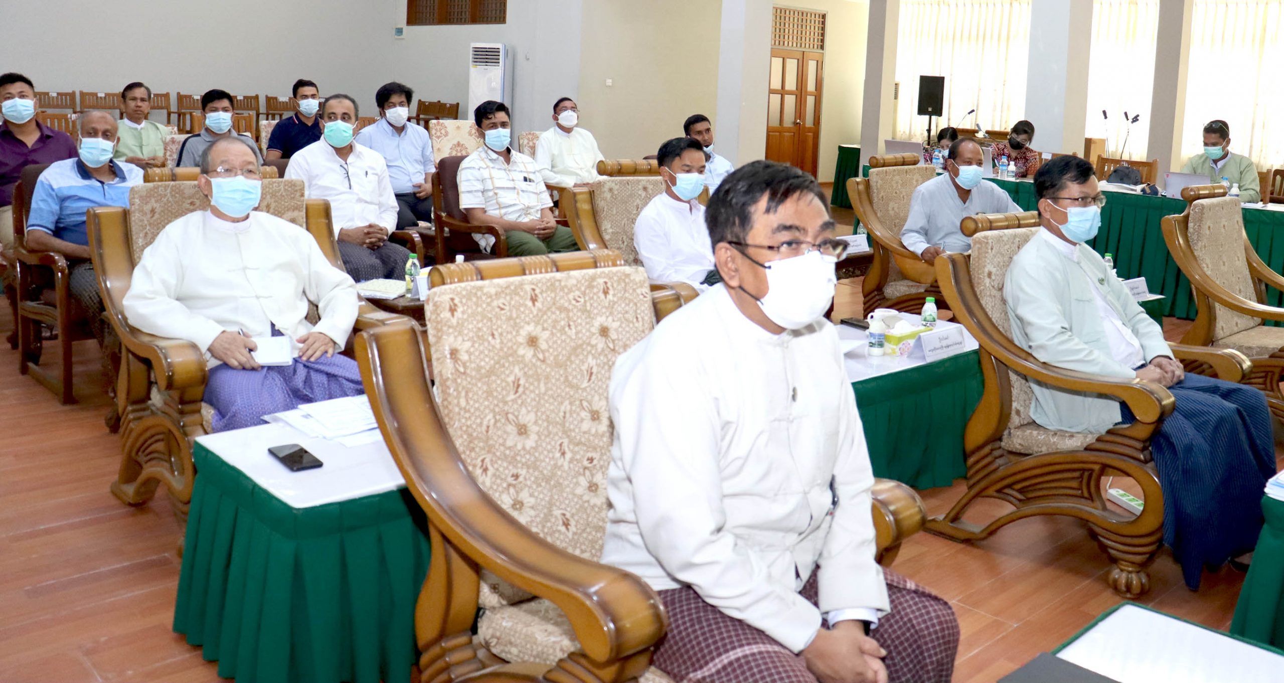 ကျွဲနွားဖွံ့ဖြိုးတိုးတက်ရေးဆွေးနွေးပွဲ